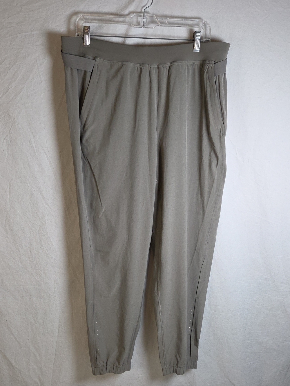 Lululemon W5CVMS Adapted State Jogger 28" Rover Size 14 NWOT